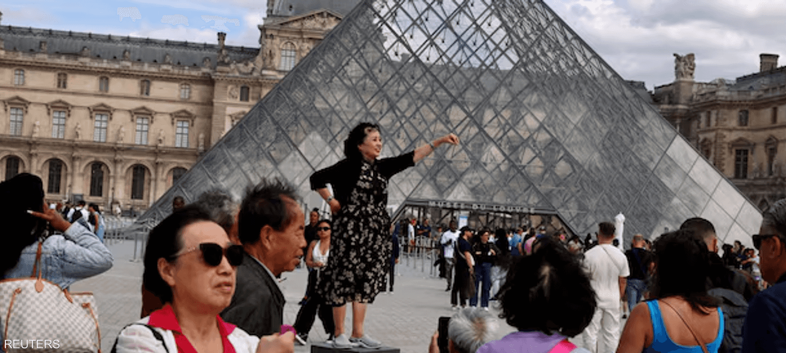 وقع الحادث بعد أسابيع فقط سرقة جريئة لمجوهرات التاج من اللوف