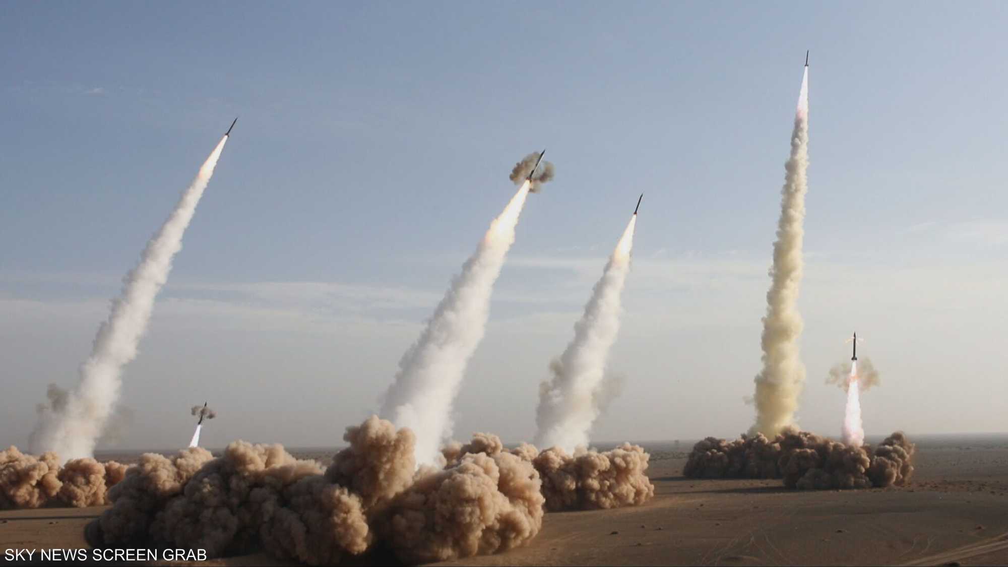 إيران ترفع وتيرة التسليح.. وإسرائيل تتوقع الأسوأ