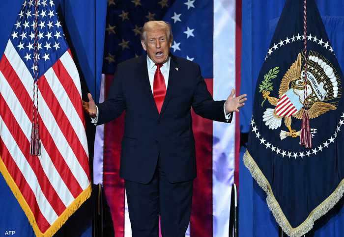 ترامب يؤكّد أن الأسعار تنخفض "بشكل كبير" بفضله