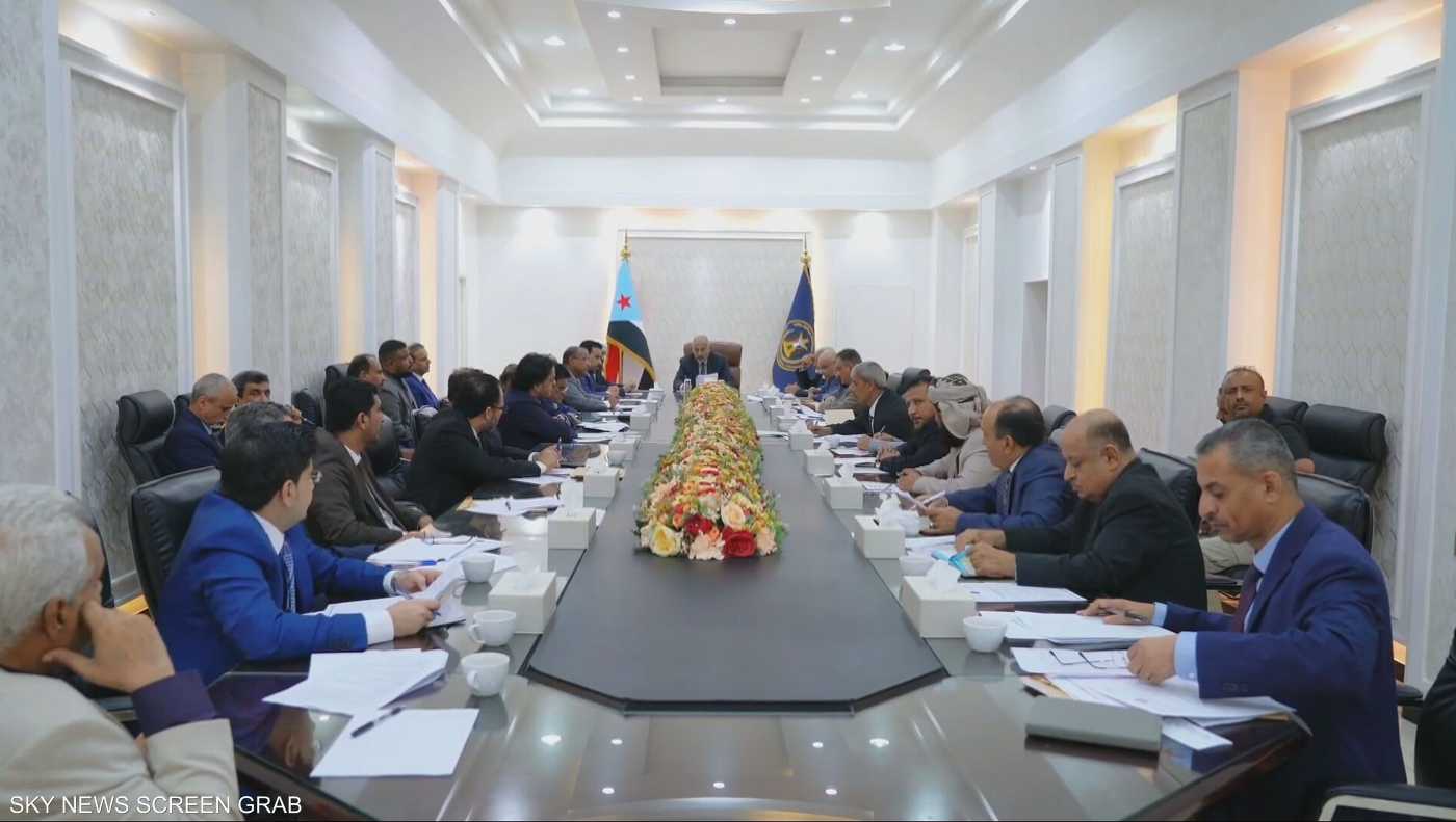 مسؤول في الانتقالي الجنوبي: المطلوب التوجه لجبهات الحوثيين 