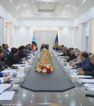 مسؤول في الانتقالي الجنوبي: المطلوب التوجه لجبهات الحوثيين