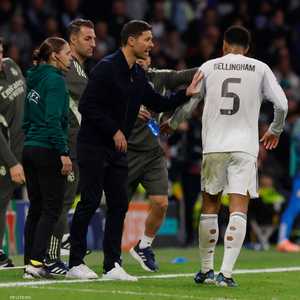 ألونسو مهدد بالإقالة بعد الهزيمة أمام مانشستر سيتي