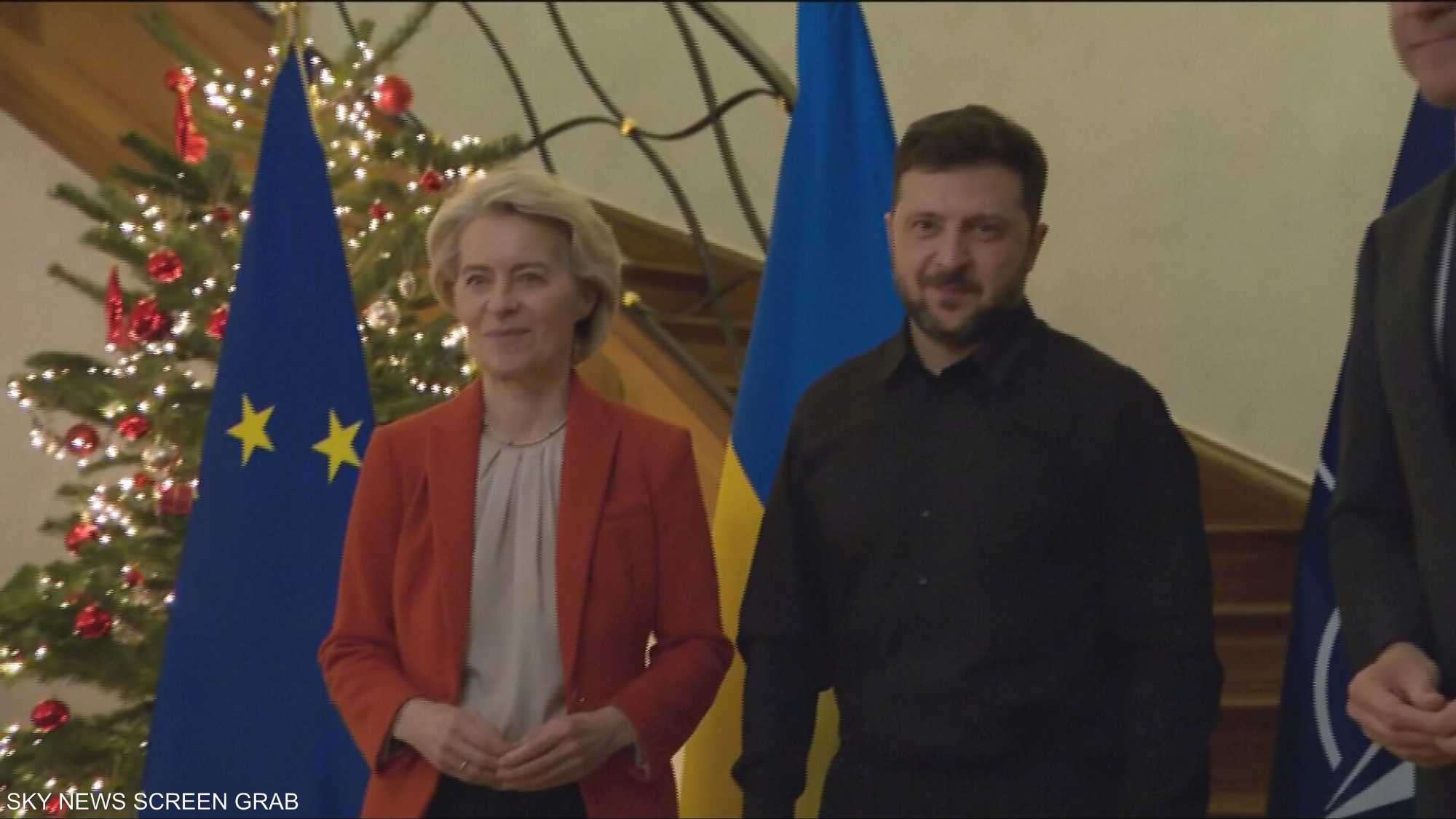 زيلينسكي في أزمة وترامب يدفع نحو نهاية الحرب