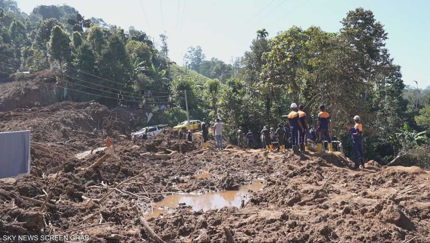 فرق الإغاثة الإماراتية تواصل عملياتها في منطقة ديلتوتا 