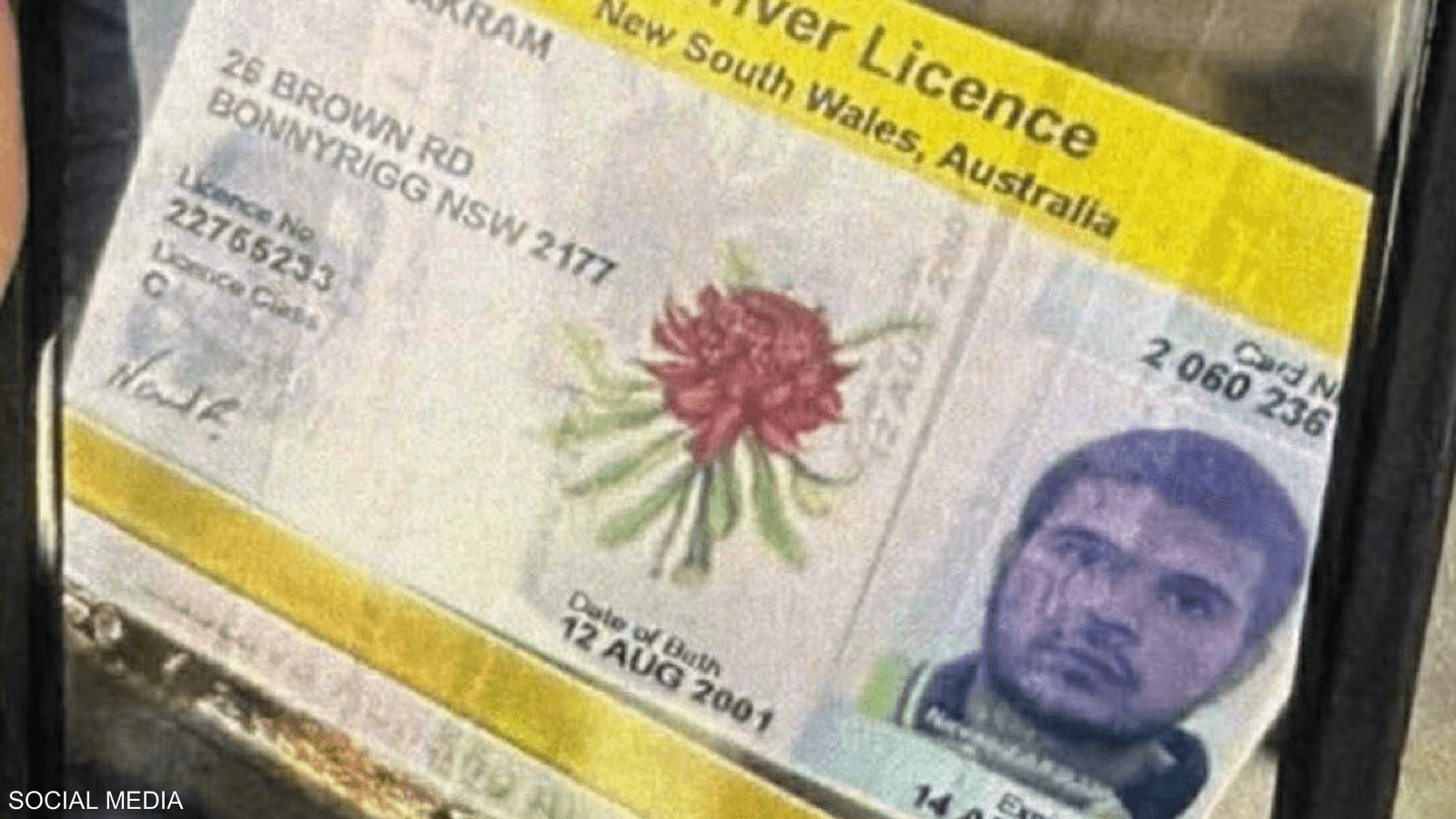 هوية أحد المشتبه بهما في تنفيذ إطلاق النار