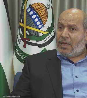 حماس تعلن التسمك بسلاحها