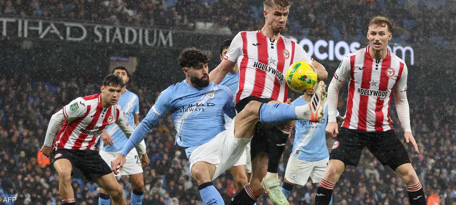 من المباراة بين الفريقين