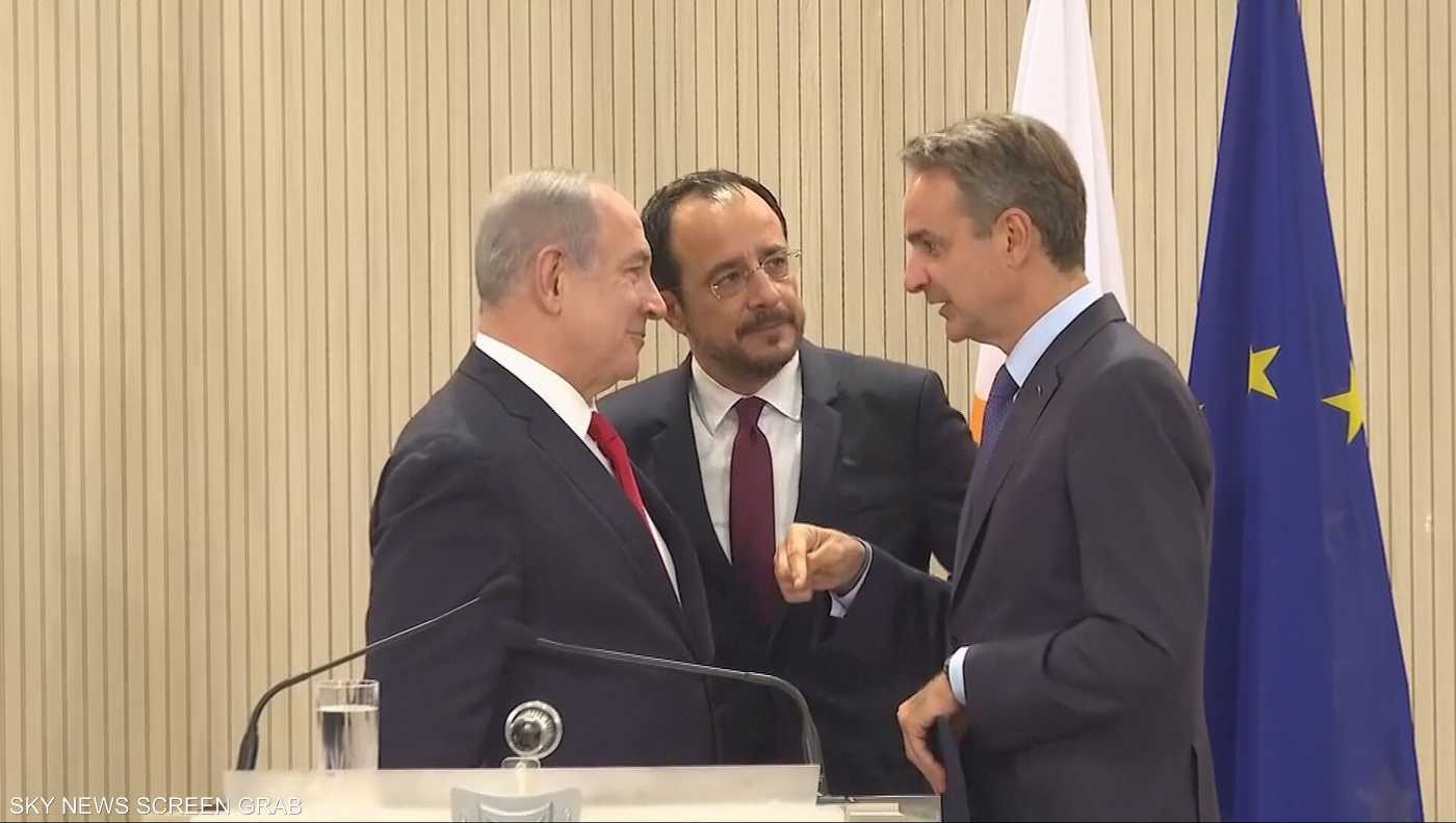 إعلام: بحث تشكيل قوة عسكرية بين أثينا ونيقوسيا وتل أبيب 