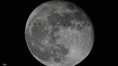 أرشيفية لمحطة الفضاء الدولية وهي تدور حول القمر