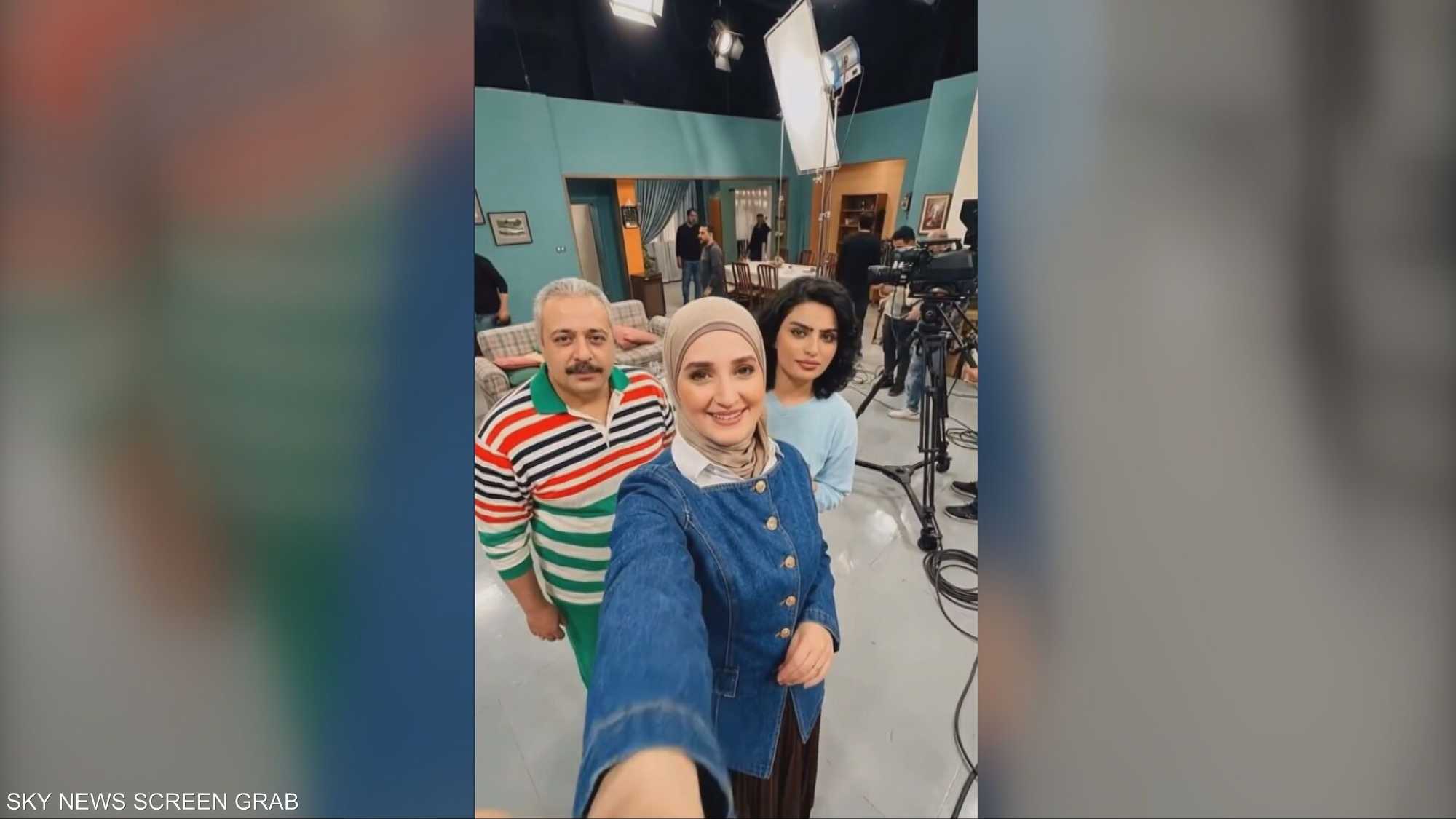 سيلفي مع المشاهير.. ترند الذكاء الاصطناعي يجتاح السوشيال