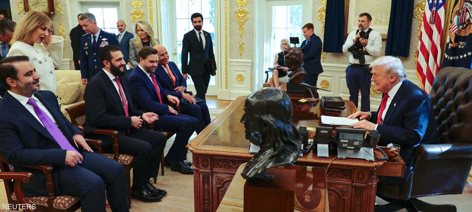 ترامب قرر رفع العقوبات عن سوريا