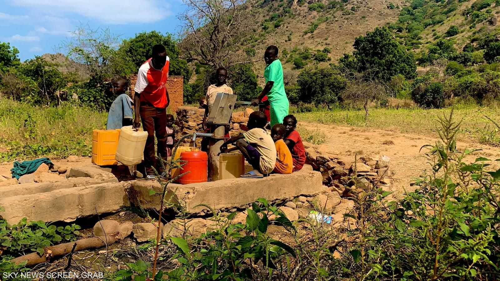 الحصول على المياه من المهام الصعبة في إقليم الفونج