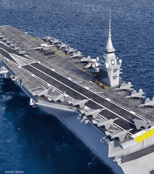 يبلغ وزن حاملة الطائرات نحو 78 إلى 80 ألف طن