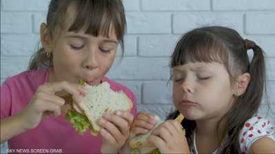 تحذير صحي عالمي من الأطعمة المصنعة.. تسبب السرطان