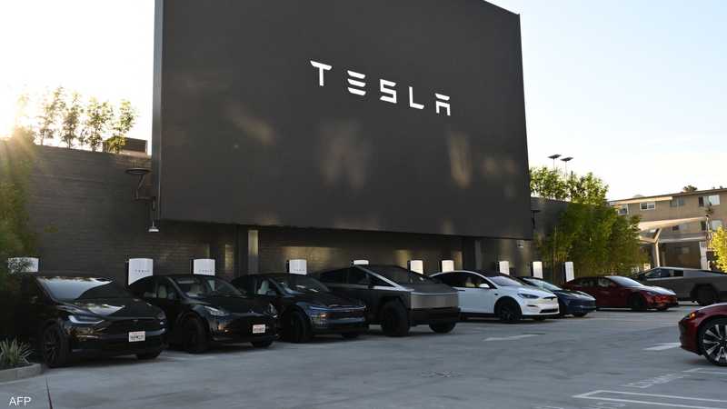 مختلف طرازات سيارات "تسلا"