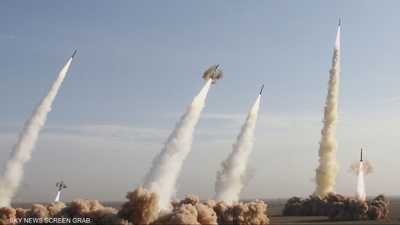 طهران.. مناورات عسكرية وتأهب للضربة