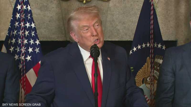 ترامب: سيكون من "الحكمة" أن يتنحى مادورو