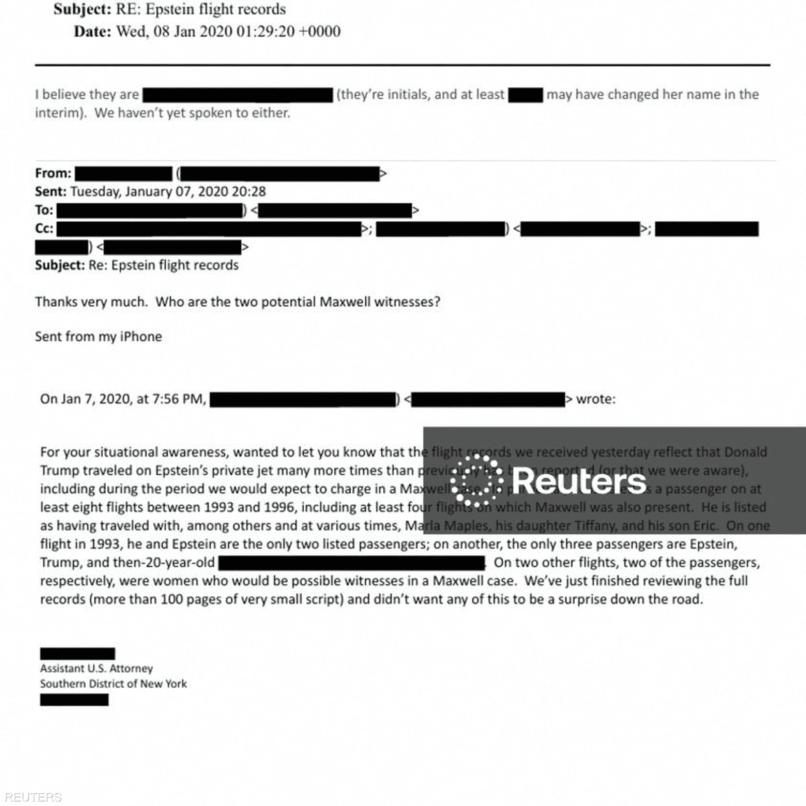 عدد من الوثائق ذكر فيها اسم ترامب