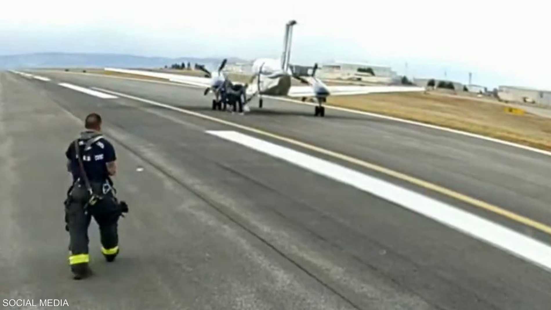 سابقة بعالم الطيران.. طائرة تقرر الهبوط بنفسها بعد ظرف طارئ 