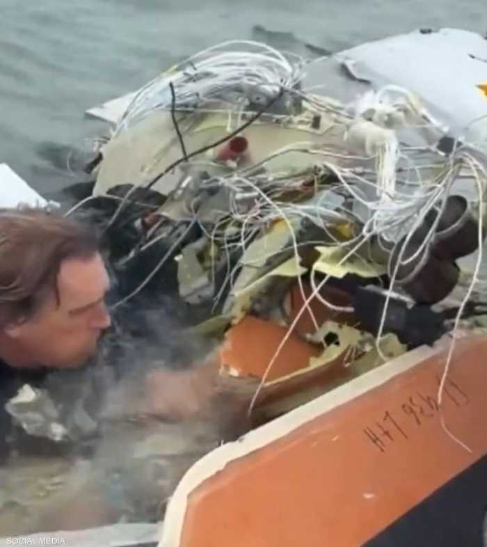 الطائرة تابعة للبحرية المكسيكية