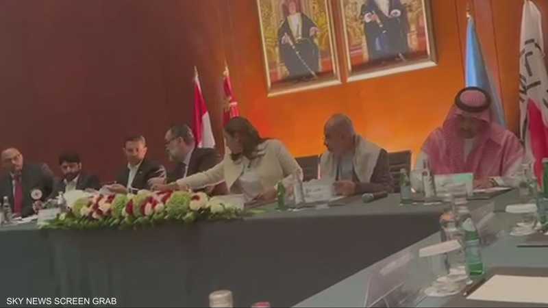 اتفاق حكومي-حوثي لإطلاق سراح نحو 3000 محتجز