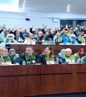 تمت المصادقة بالإجماع