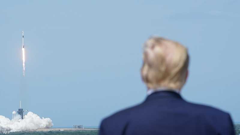 ترامب يحلم بعودة البشر إلى القمر