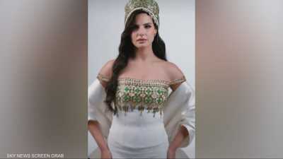 تصاميم نيفين القاضي تصل لمسابقة ملكة جمال الكون 2025