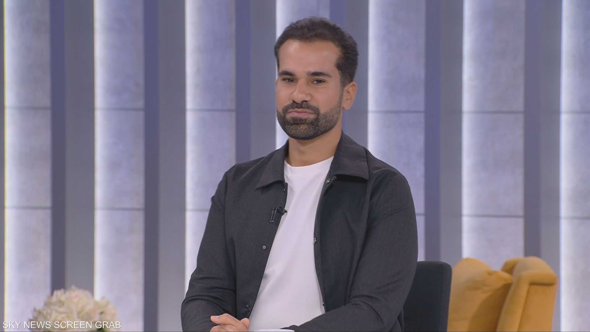 صانع المحتوى وليد المصراتي يعيش تجارب ومغامرات من حول العالم