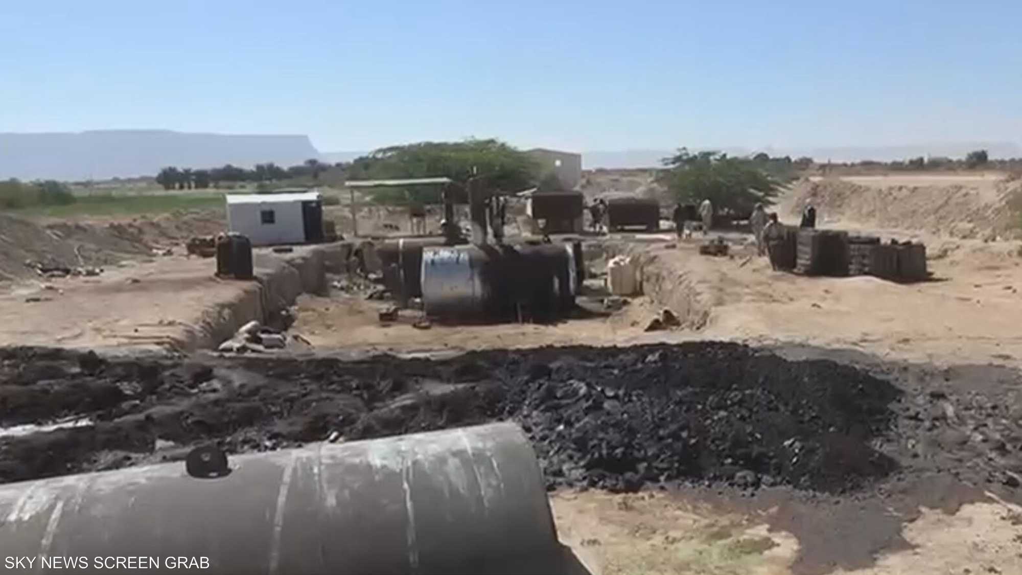 حضرموت.. كشف محطات تكرير غير قانونية لنهب النفط