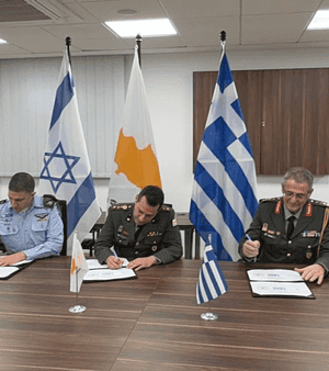 خطة عمل ثلاثية للتعاون العسكري بين إسرائيل واليونان وقبرص