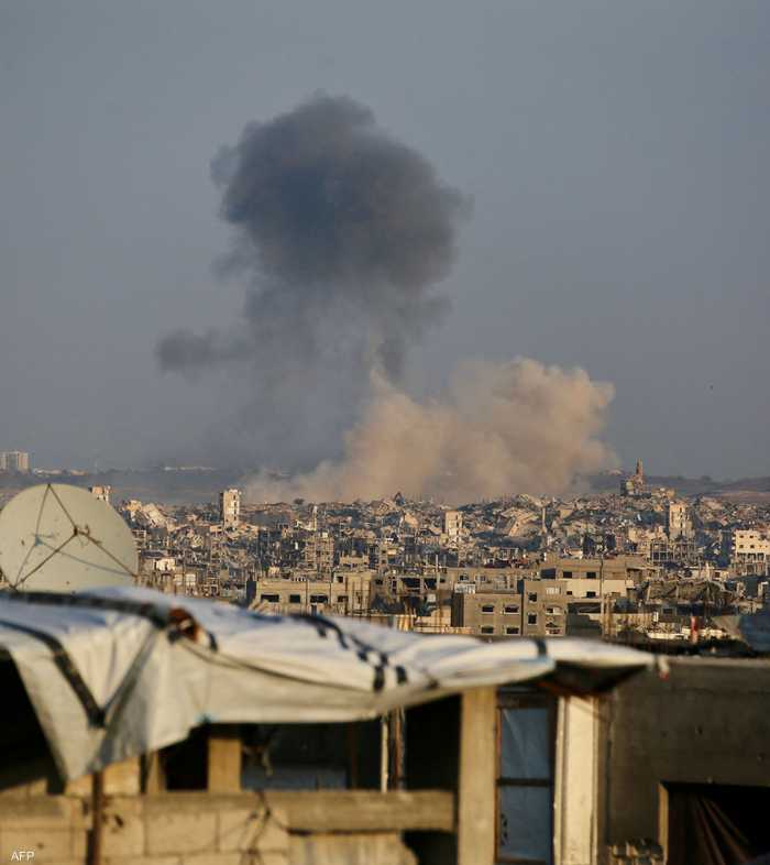 تعرضت عدة مناطق في قطاع غزة لقصف مدفعي وجوي إسرائيلي