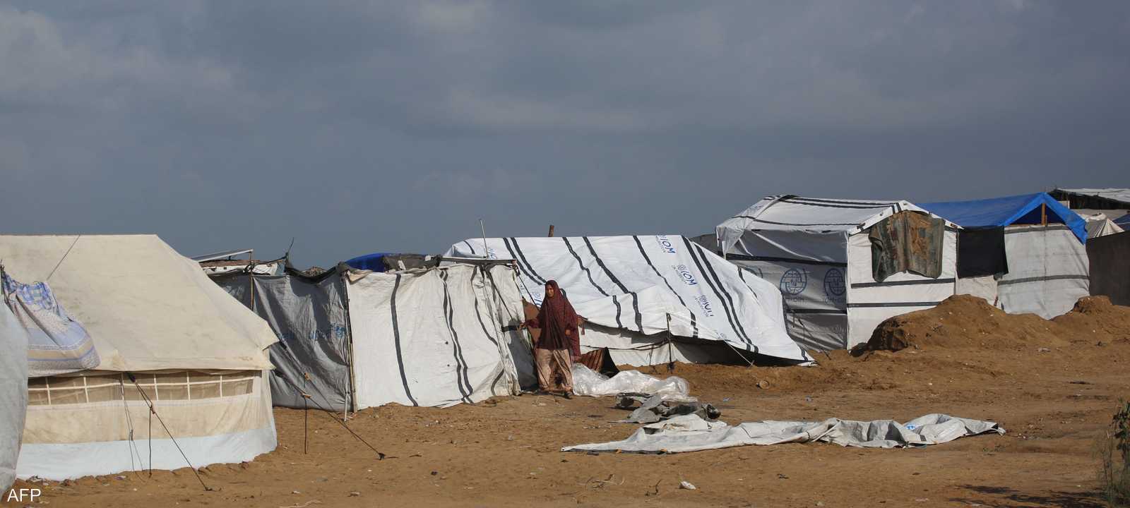 أهالي غزة يعانون بشدة من تأثير المنخفض الجوي