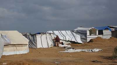 بعد تدمير خيامهم.. الغرق والمرض يطاردان نازحي غزة