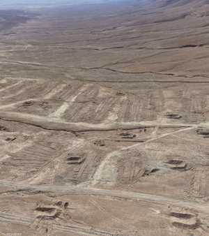 مقبرة جماعية في صحراء الضمير السورية