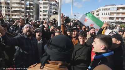 مظاهرات الساحل.. تحديات الحكومة السورية لحماية السلم الأهلي