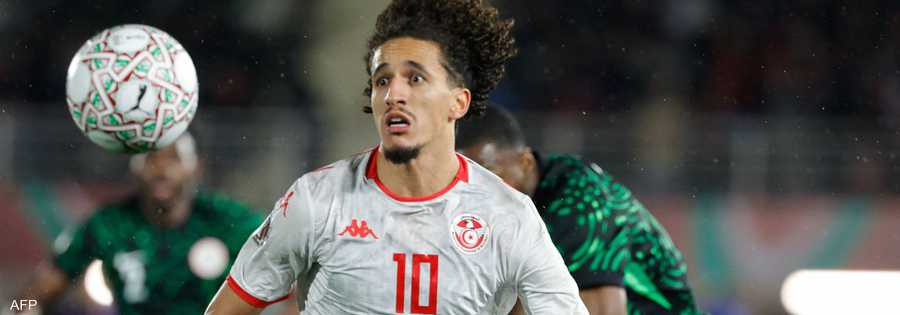 حنبعل المجبري لاعب وسط منتخب تونس