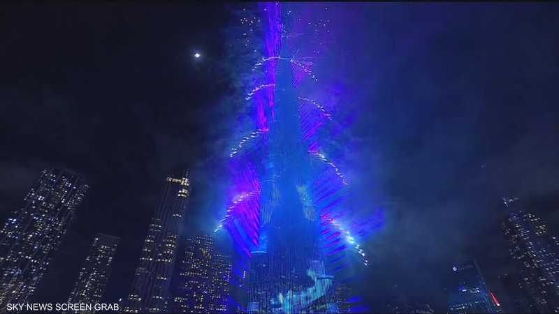 الإمارات تستقبل العام الجديد 2026 بعروض استثنائية