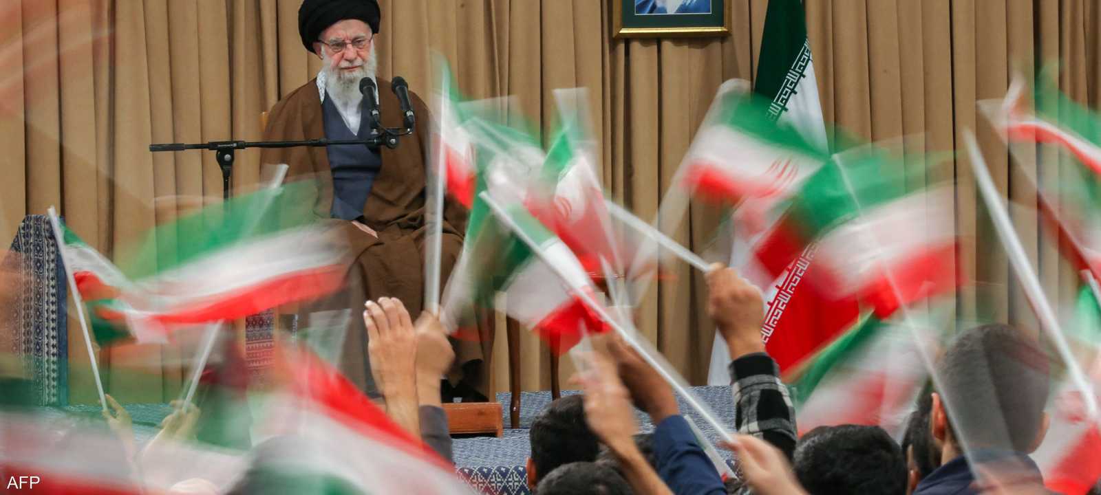 خامنئي حذر من أعمال الشغب