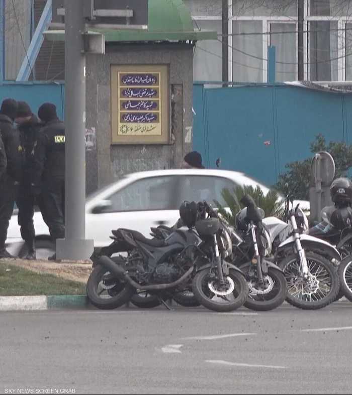 احتدام المواجهة بين المتظاهرين وقوات الأمن بسبب غلاء المعيشة