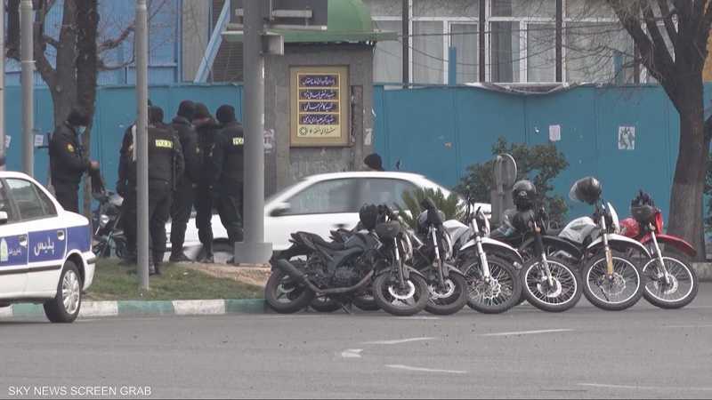 احتدام المواجهة بين المتظاهرين وقوات الأمن بسبب غلاء المعيشة