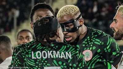 بالفيديو.. شجار بين نجمي منتخب نيجيريا رغم الفوز العريض