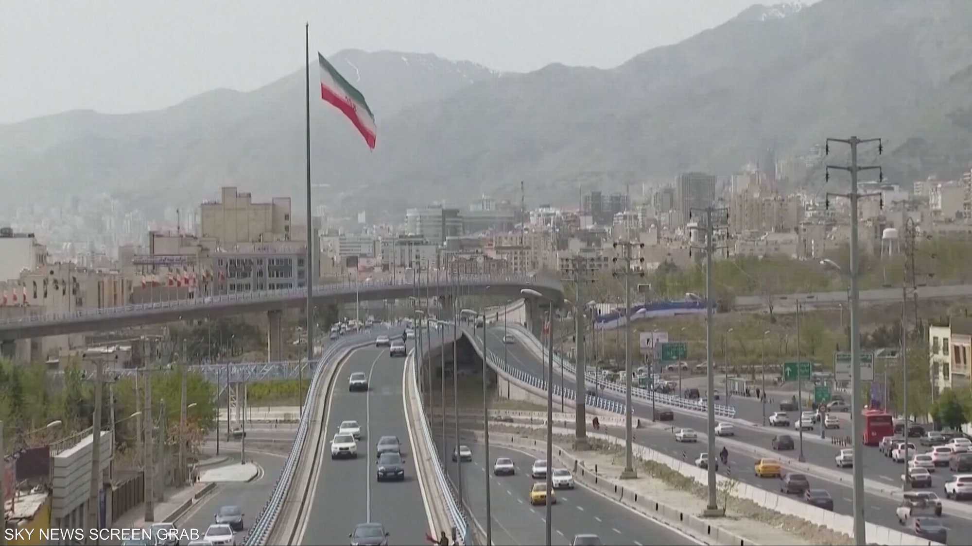 السلطة القضائية في إيران تتوعد بعدم التهاون مع أي أعمال شغب