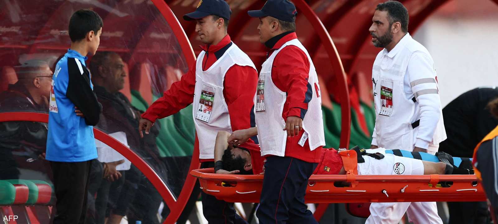 أثبتت الفحوصات إصابة اللاعب بقطع في الرباط الصليبي للركبة