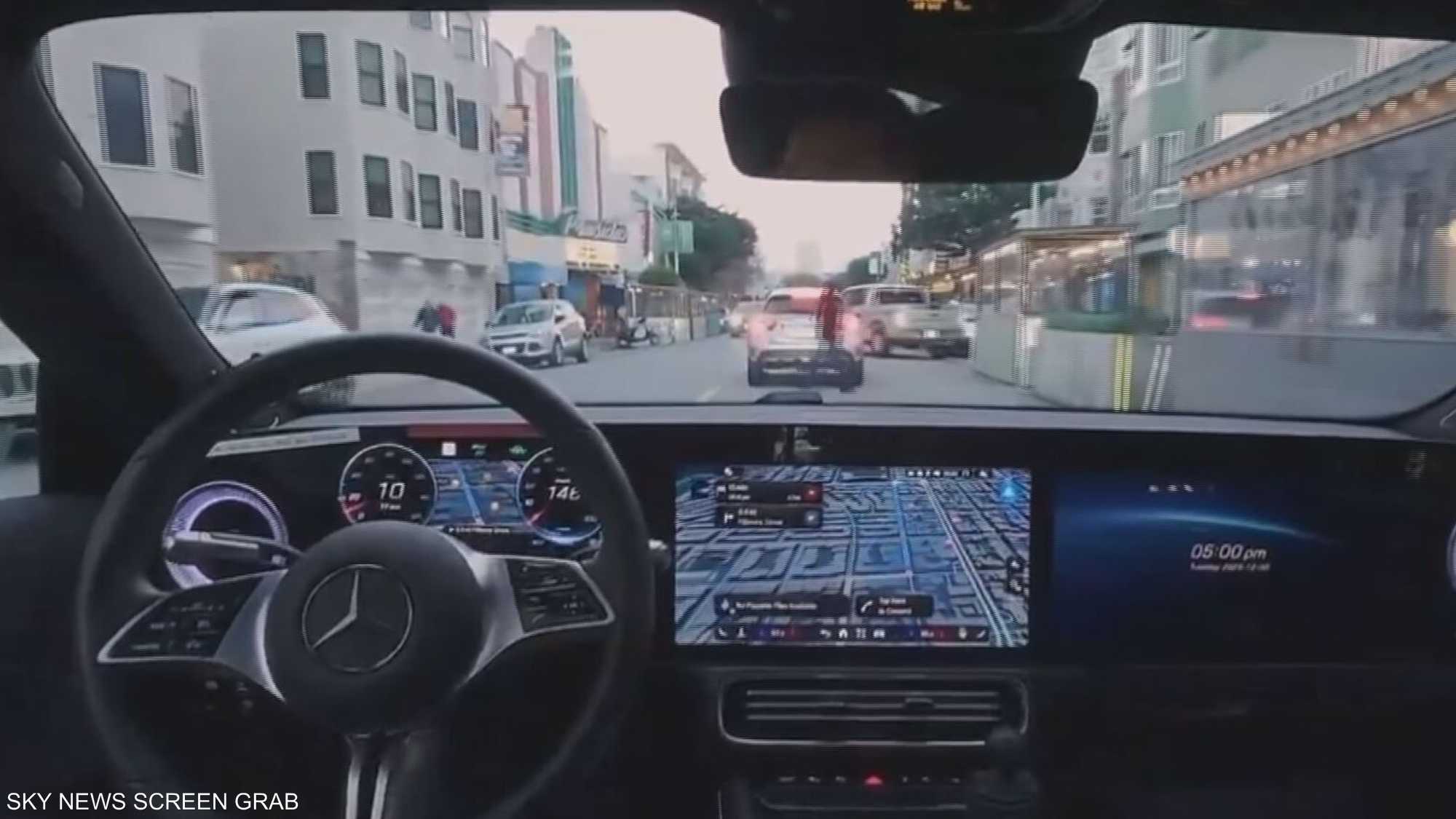 إنفيديا تكشف عن نظامها "Alpamayo" للسيارات ذاتية القيادة