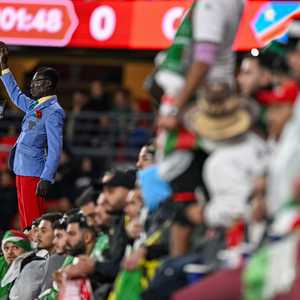 عمورة قلد المشجع الذي يخلد ذكرى لومومبا