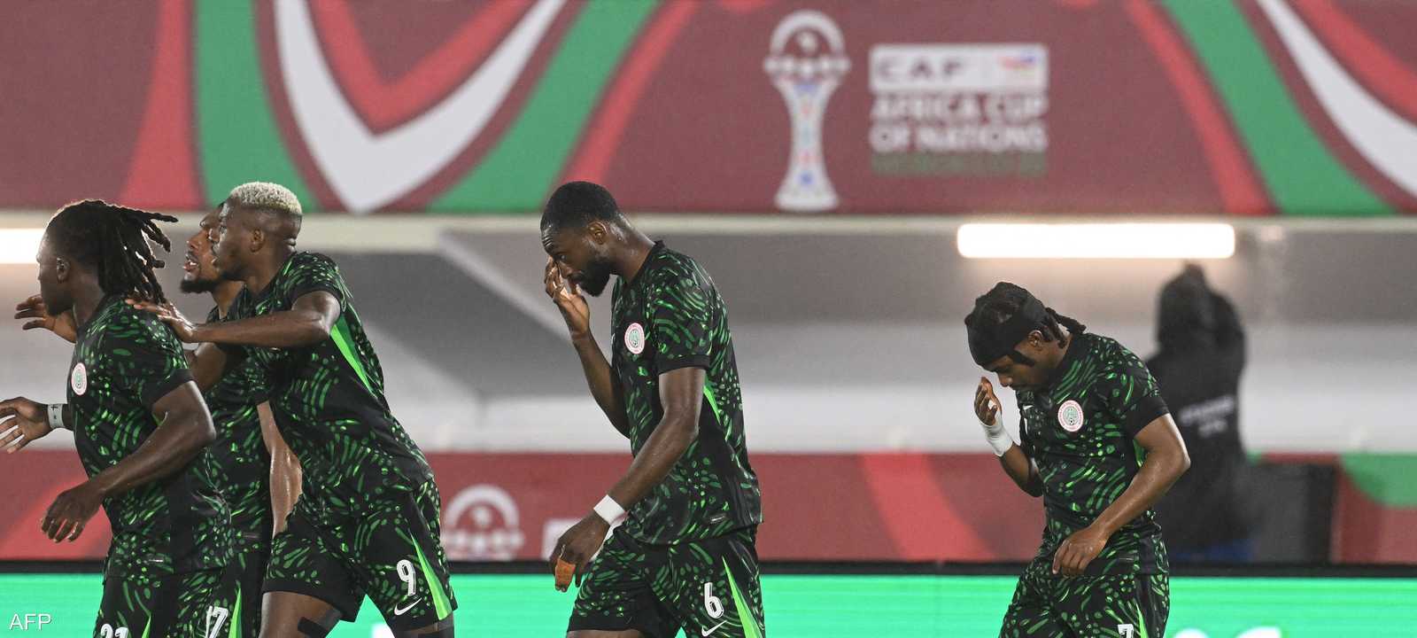 يقدم منتخب نيجيريا أداء قويا في المغرب