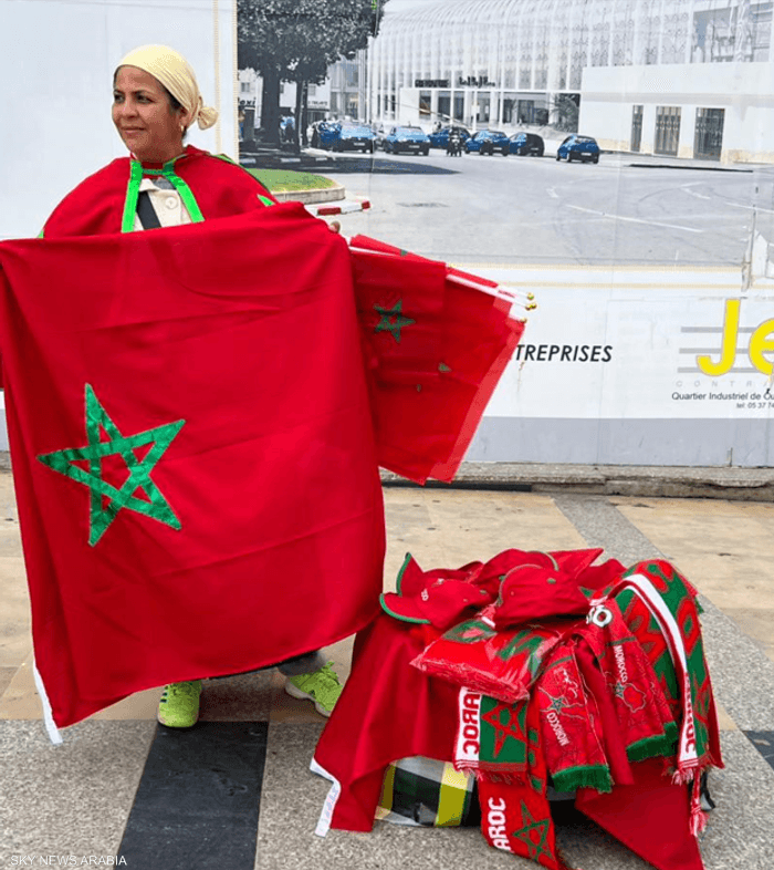 ينتشر الباعة بالساحات العامة في الرباط