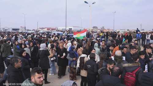 حشود بالقامشلي تستقبل المدنيين القادمين من دير حافر بريف حلب