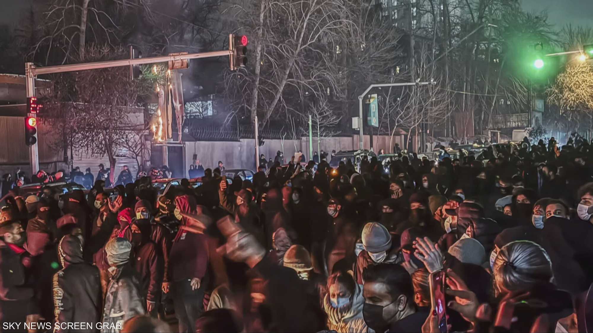 إيران.. احتجاجات مستمرة ومخاوف من تدخل خارجي